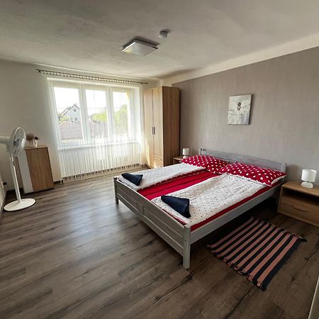 Apartmany Polepy Kültér fotó